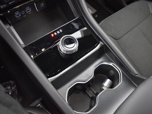 New 2025 Jeep Grand Cherokee Altitude w/ Trailer Tow Package image 30