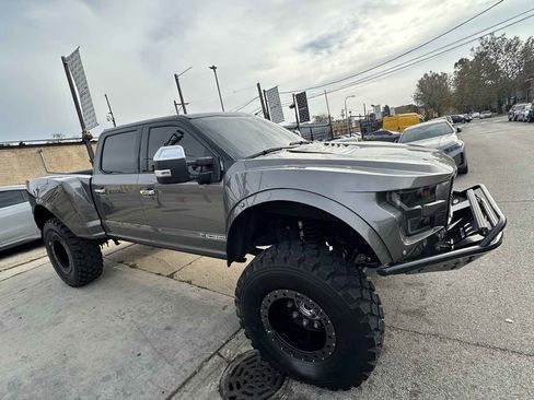 Used 2022 Ford F250 Lariat w/ Lariat Ultimate Package image 11