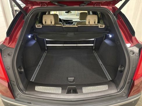 Used 2018 Cadillac XT5 Luxury w/ Driver Awareness Package image 34