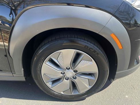 Used 2021 Hyundai Kona SEL w/ Cargo Package FWD image 70