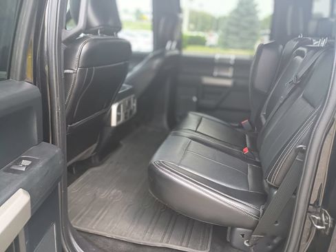 Used 2018 Ford F150 Lariat w/ Equipment Group 502A Luxury AWD/4WD image 16