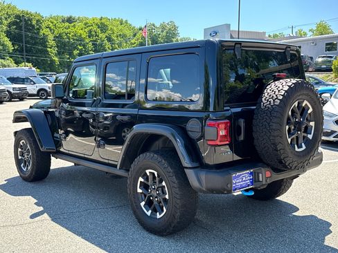 Used 2024 Jeep Wrangler Unlimited Rubicon 4xe AWD/4WD image 6