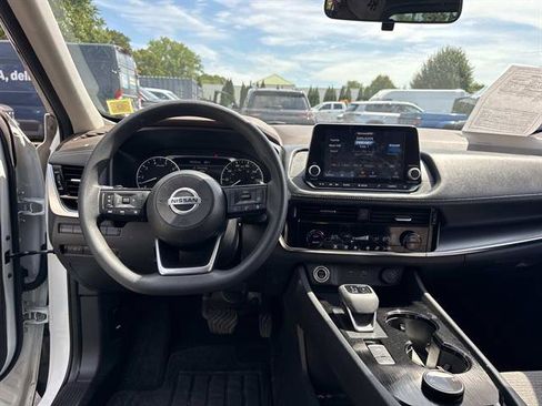 Used 2021 Nissan Rogue SV AWD/4WD image 10
