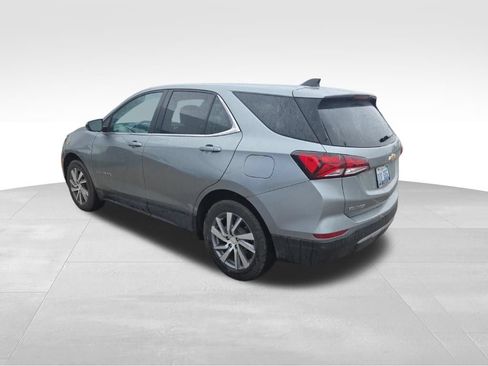 Used 2023 Chevrolet Equinox LT AWD/4WD image 4