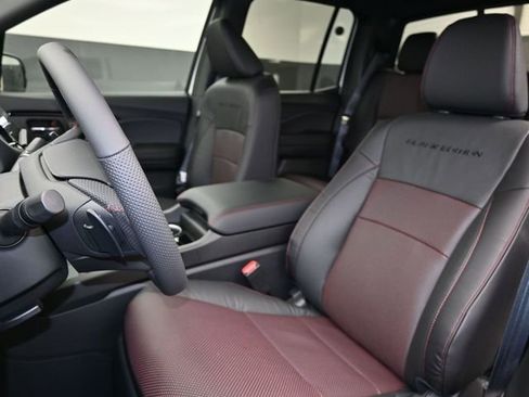 New 2026 Honda Ridgeline Black Edition image 15