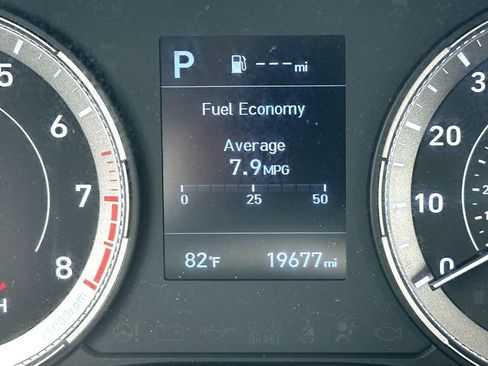 Used 2022 Hyundai Venue SEL FWD image 27