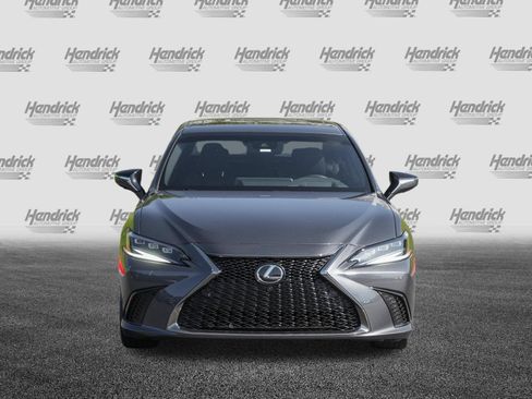 Used 2023 Lexus ES 350 F Sport FWD image 3