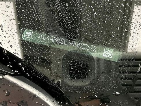 Certified 2024 Buick Encore GX Preferred w/ Comfort Package image 32