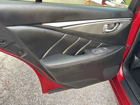 Used 2015 INFINITI Q50 Premium w/ Navigation Package image 21