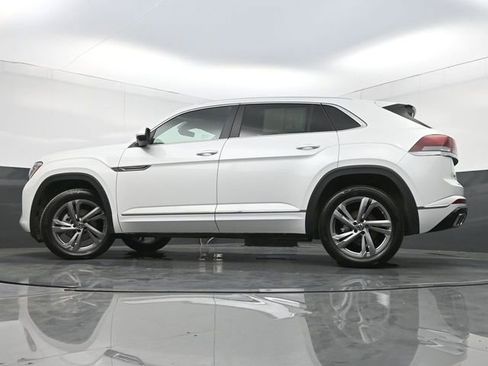 Used 2024 Volkswagen Atlas Cross Sport SEL R-Line image 41