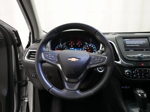 Certified 2021 Chevrolet Equinox LT image 4