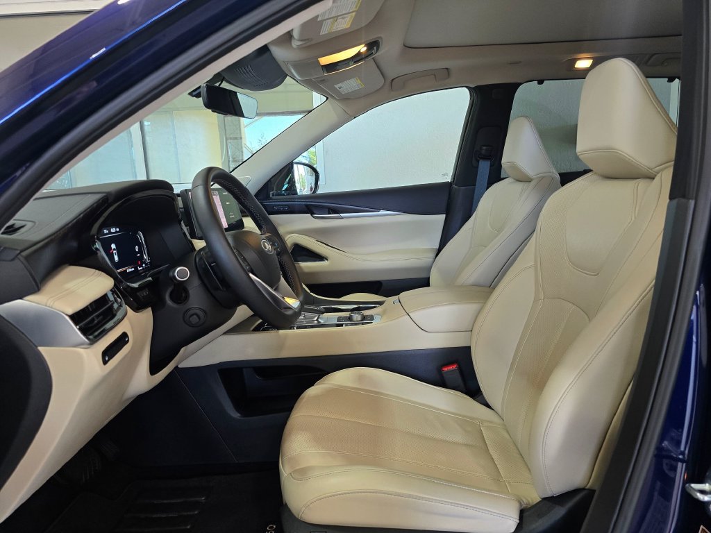 Certified 2025 INFINITI QX60 Sensory AWD/4WD image 19