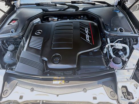 Used 2021 Mercedes-Benz E 53 AMG 4MATIC Sedan image 36