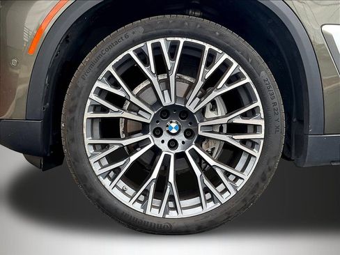 Used 2024 BMW X5 xDrive40i w/ Premium Package AWD/4WD image 33