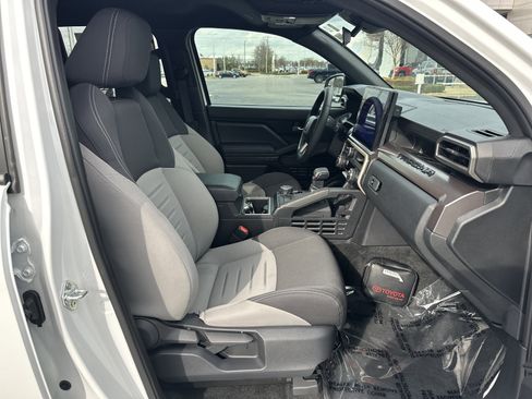 Certified 2024 Toyota Tacoma TRD Sport image 32