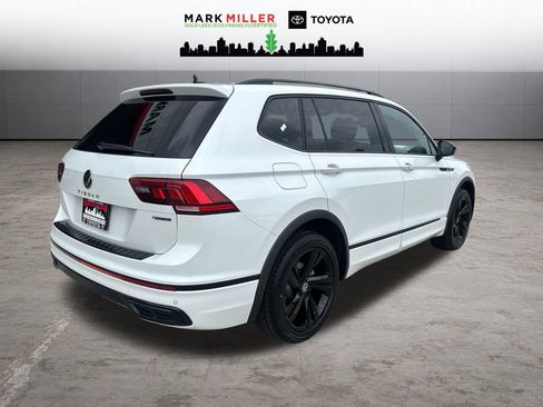Used 2024 Volkswagen Tiguan SE R-Line AWD/4WD image 6