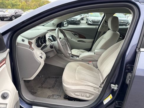 Used 2013 Buick LaCrosse BASE image 9