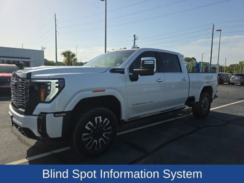 Used 2025 GMC Sierra 2500 Denali Ultimate AWD/4WD image 6