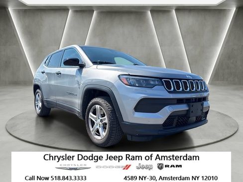 Used 2023 Jeep Compass Sport AWD/4WD image 1