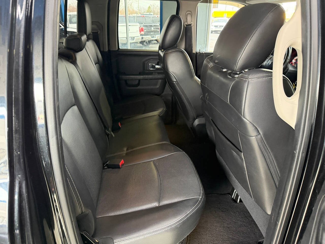 Used 2016 RAM 1500 Laramie AWD/4WD image 15