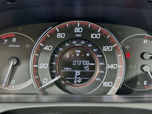 Used 2015 Honda Accord Sport image 25