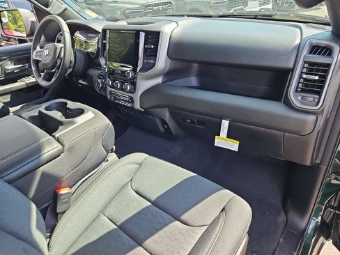 New 2026 RAM 1500 Warlock AWD/4WD image 17