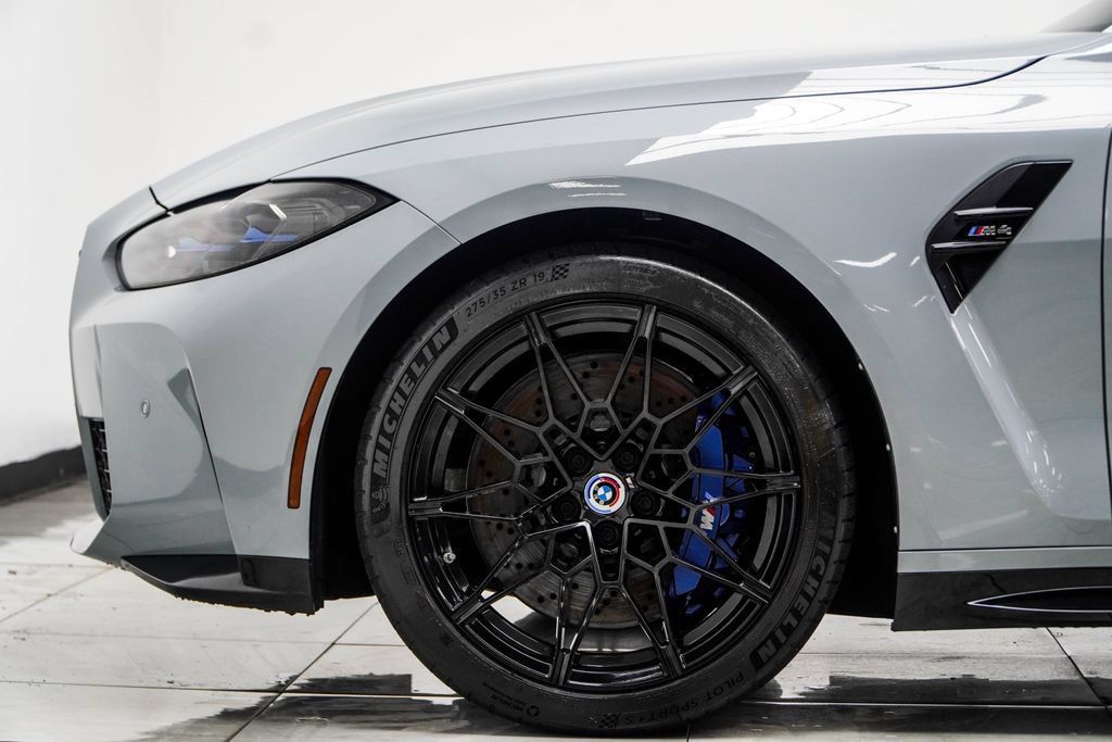 Used 2022 BMW M4 Coupe w/ Executive Package RWD image 15