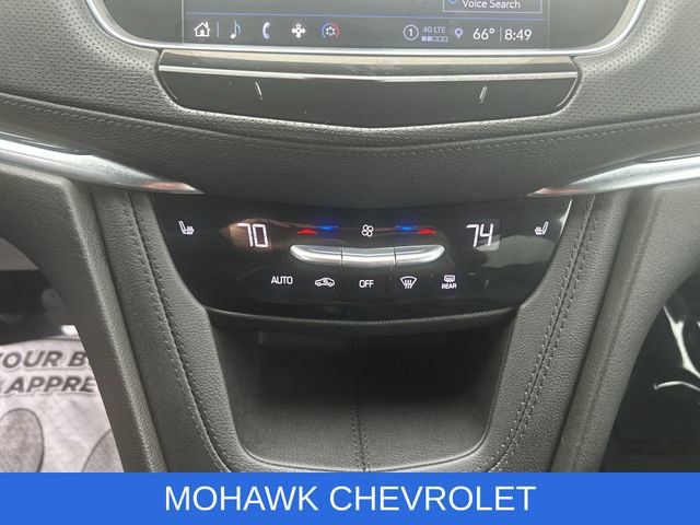 Certified 2025 Cadillac XT6 Luxury FWD image 18