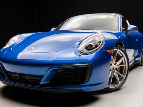 Used 2017 Porsche 911 Targa 4S image 38