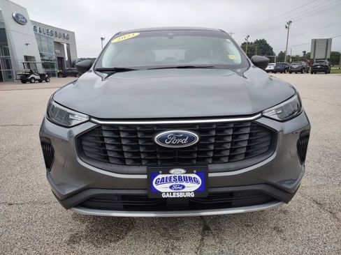 Used 2023 Ford Escape Active FWD image 25
