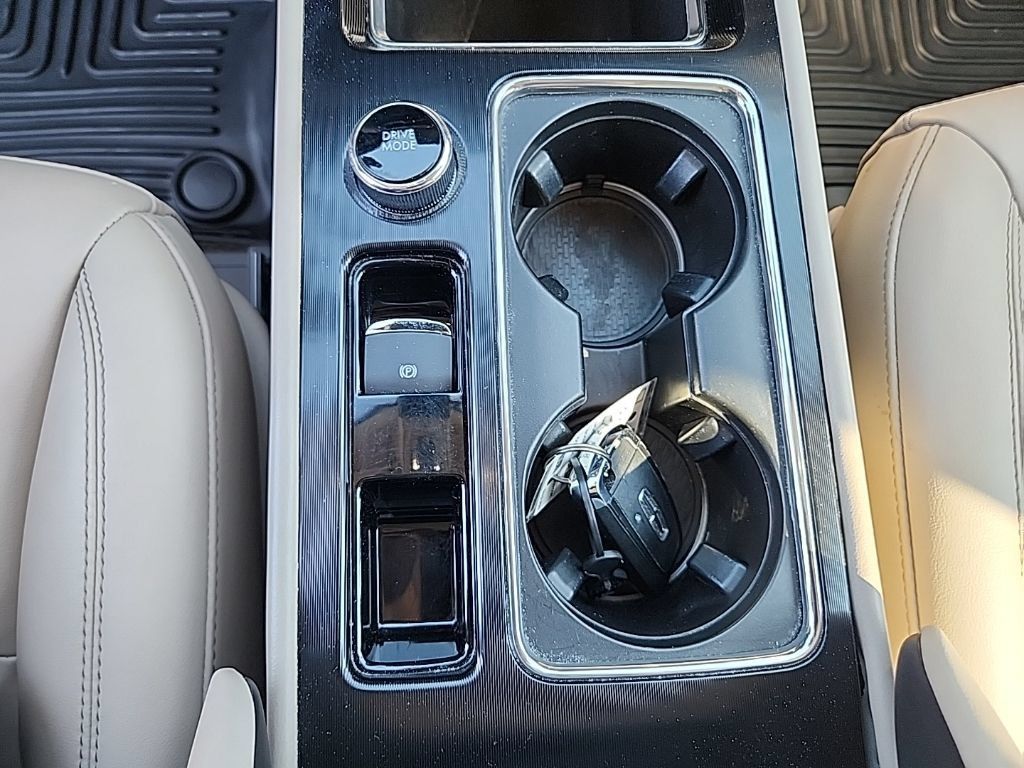 Used 2022 Lincoln Corsair FWD image 23