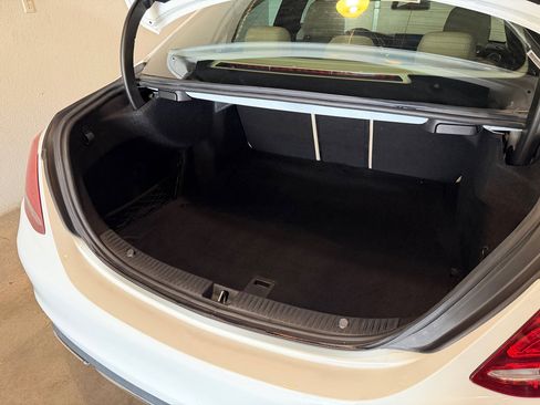 Used 2015 Mercedes-Benz C 300 4MATIC Sedan image 8