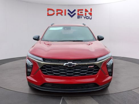 New 2026 Chevrolet Trax RS image 8