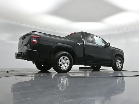 Used 2022 Nissan Frontier S w/ Technology Package image 45