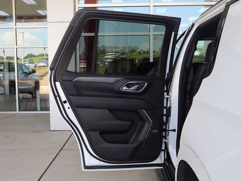 Used 2023 Chevrolet Tahoe RST w/ Luxury Package AWD/4WD image 35