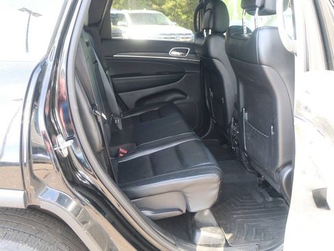 Used 2021 Jeep Grand Cherokee Limited w/ Trailer Tow Group IV AWD/4WD image 15