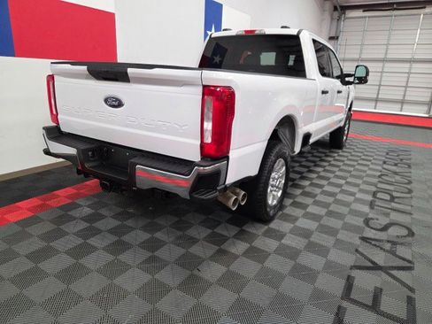 Used 2024 Ford F250 XLT w/ FX4 Off-Road Package AWD/4WD image 20