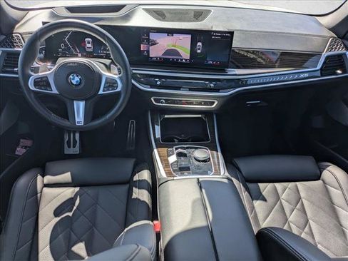 Used 2024 BMW X5 sDrive40i w/ M Sport Package RWD image 18