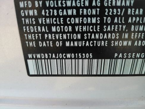 Used 2012 Volkswagen Golf 4-Door FWD image 48