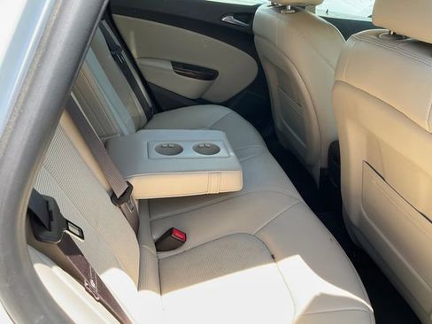 Used 2014 Buick Verano FWD image 7