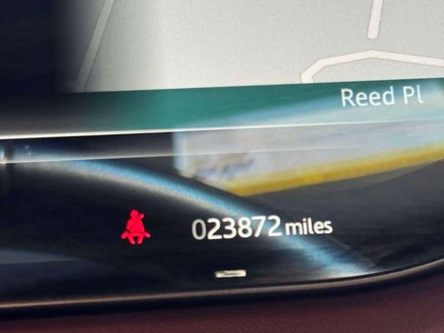 Used 2023 Land Rover Range Rover Sport SE Dynamic image 26