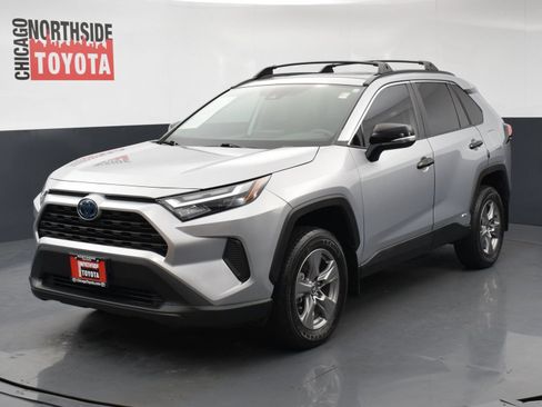 Used 2024 Toyota RAV4 XLE w/ Convenience Package AWD/4WD image 8