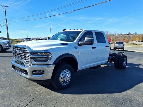 New 2026 RAM 3500 Tradesman image 5