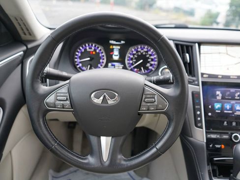 Used 2015 INFINITI Q50 Premium w/ Navigation Package RWD image 14