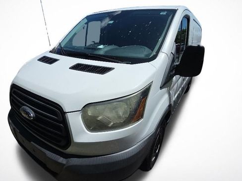 Used 2017 Ford Transit 150 130 Low Roof RWD image 10