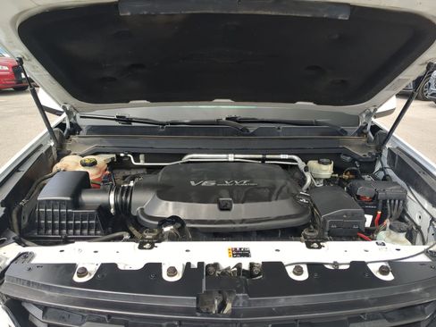 Used 2018 Chevrolet Colorado LT image 23