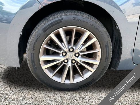 Used 2014 Toyota Corolla LE FWD image 9