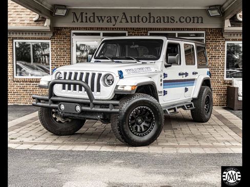 Used 2019 Jeep Wrangler Unlimited Sahara w/ Safety Group image 1