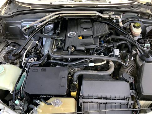 Used 2012 MAZDA MX-5 Miata Touring image 30