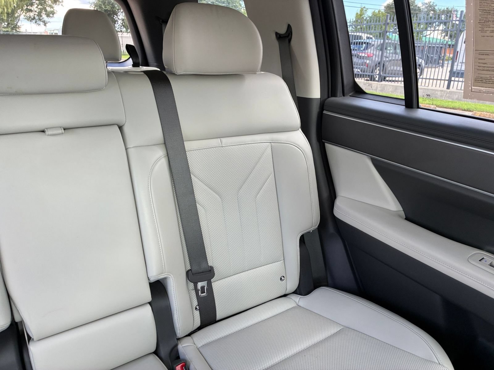 Used 2026 Hyundai Santa Fe SEL FWD image 39